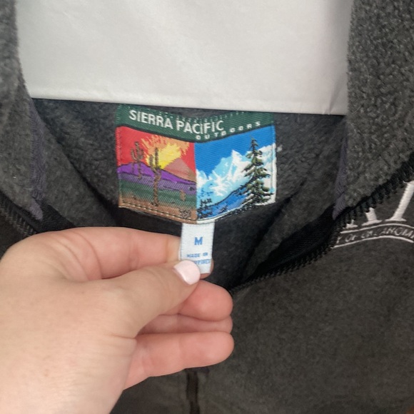 KKG Vest - Picture 2 of 3